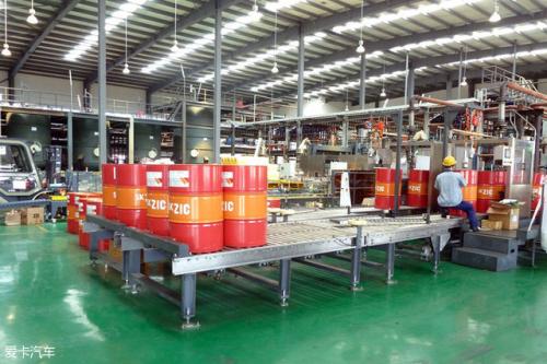 車用潤滑油總量超過了工業(yè)潤滑油