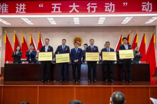 金旺智能董事長(zhǎng)房國(guó)榮榮獲杰出企業(yè)家稱號(hào)