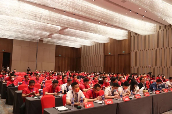 車仆潤滑油公司全國經銷商峰會圓滿召開