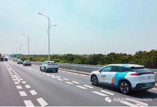 道達(dá)爾能源在 2019 年推出了滿足這些要求的全新乘用車電動(dòng)車潤(rùn)滑液