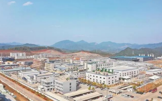全國首條千噸級全氟異丁腈產業化產線正式投入試生產